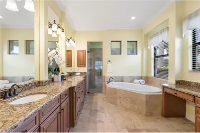 3361 Runaway Ln, Naples, FL 34114 - Photo 20