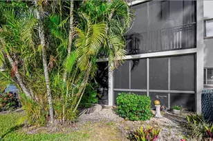 2079 Barkeley Ln, Fort Myers, FL 33907 - Photo 14