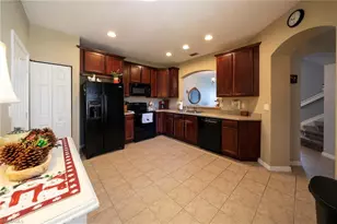 3372 Dandolo Cir, Cape Coral, FL 33909 - Photo 6