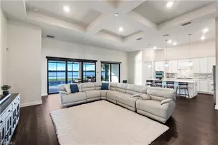 19696 Aqua View Ln, Fort Myers, FL 33913 - Photo 6