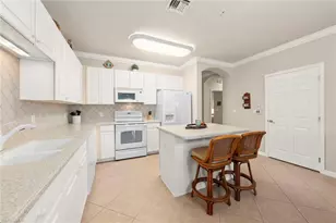 9601 Spanish Moss Way, Bonita Springs, FL 34135 - Photo 4