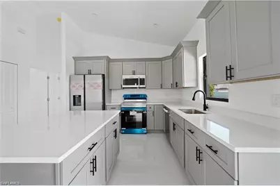 1213 NW 22nd Pl, Cape Coral, FL 33993 - Photo 8