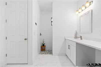 2639 SW 4th Ter, Cape Coral, FL 33991 - Photo 10