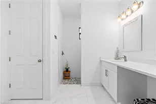 2639 SW 4th Terrace, Cape Coral, FL 33991 - Photo 10