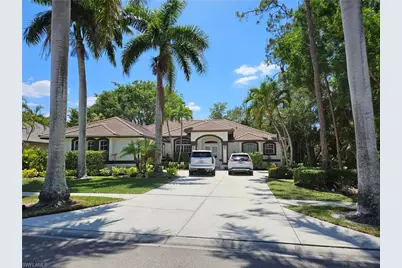 8122 Wilshire Lakes Blvd, Naples, FL 34109 - Photo 2