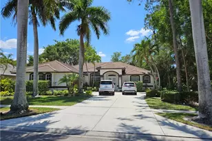 8122 Wilshire Lakes Blvd, Naples, FL 34109 - Photo 2