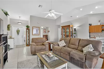 1815 NE 2nd Pl, Cape Coral, FL 33909 - Photo 22