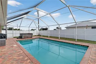 1815 NE 2nd Pl, Cape Coral, FL 33909 - Photo 30