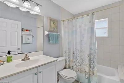 1815 NE 2nd Pl, Cape Coral, FL 33909 - Photo 14