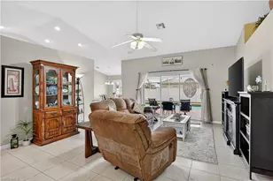 1815 NE 2nd Pl, Cape Coral, FL 33909 - Photo 18