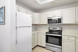 900 Arbor Lake Dr, Naples, FL 34110 - Photo 16