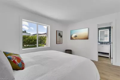 980 7th Ave S #204, Naples, FL 34102 - Photo 12