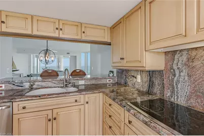 60 Seagate Dr #1606, Naples, FL 34103 - Photo 10