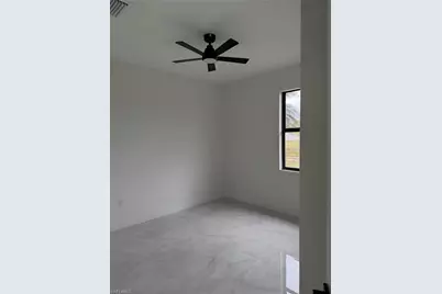 1024 Alaska Ave, Lehigh Acres, FL 33971 - Photo 20
