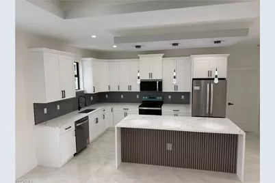 1024 Alaska Ave, Lehigh Acres, FL 33971 - Photo 8