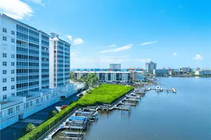 400 Flagship Dr, Naples, FL 34108 - Photo 40