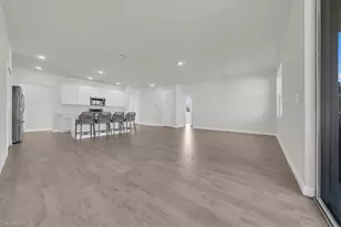 4144 SW 9th Pl, Cape Coral, FL 33914 - Photo 4