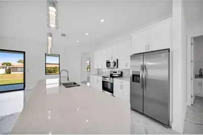 311 NW 4th St, Cape Coral, FL 33993 - Photo 6