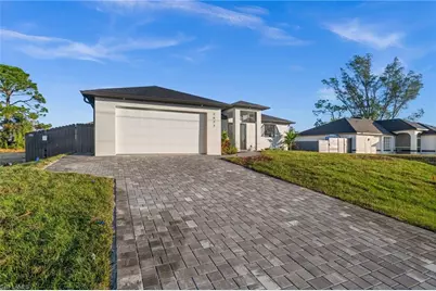 2827 NW 13th St, Cape Coral, FL 33993 - Photo 2