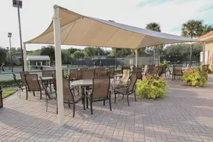 1676 Persimmon Dr, Naples, FL 34109 - Photo 48