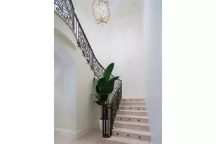 3520 Gin Ln, Naples, FL 34102 - Photo 14