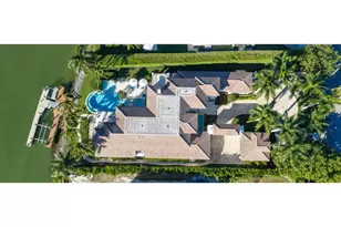 3520 Gin Ln, Naples, FL 34102 - Photo 20