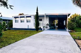 33 Henderson Dr, Naples, FL 34114 - Photo 12