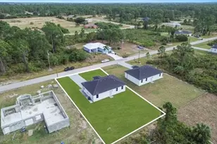 708 Peacock Ave, Lehigh Acres, FL 33974 - Photo 6