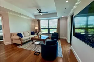 9115 Strada Pl, Naples, FL 34108 - Photo 4