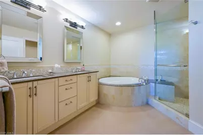 9115 Strada Pl #5211, Naples, FL 34108 - Photo 12