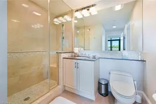 9115 Strada Pl, Naples, FL 34108 - Photo 14