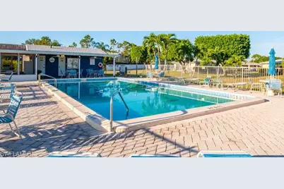 2180 Leisure Ln, Fort Myers, FL 33907 - Photo 18