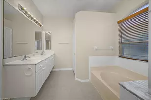 2045 Crestview Way, Naples, FL 34119 - Photo 18