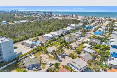 250 Fairweather Ln, Fort Myers Beach, FL 33931 - Photo 14