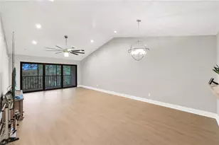 5767 Deauville Cir, Naples, FL 34112 - Photo 2