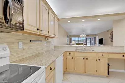 4330 Chantelle Dr #F105, Naples, FL 34112 - Photo 8