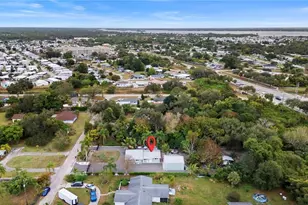 191 Abbey Ln, North Fort Myers, FL 33917 - Photo 40