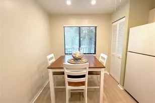 5716 Deauville Cir, Naples, FL 34112 - Photo 18