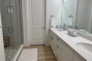 207 Indies Dr E, Naples, FL 34114 - Photo 12