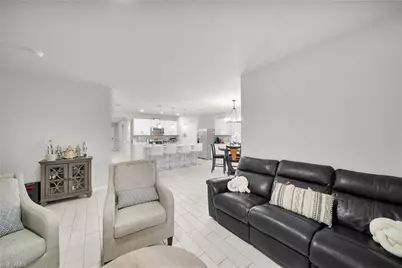 3017 26th St SW, Lehigh Acres, FL 33976 - Photo 10