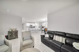 3017 26th St SW, Lehigh Acres, FL 33976 - Photo 10