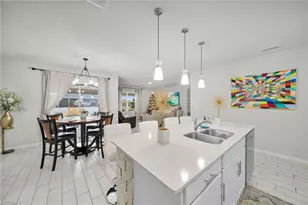 3017 26th St SW, Lehigh Acres, FL 33976 - Photo 4