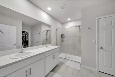 3017 26th St SW, Lehigh Acres, FL 33976 - Photo 12