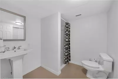 404 Bayside Ave, Naples, FL 34108 - Photo 28