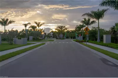 262 Indies Dr #101, Naples, FL 34114 - Photo 32