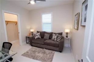 262 Indies Dr, Naples, FL 34114 - Photo 20