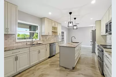 4920 Shady River Ln, Fort Myers, FL 33905 - Photo 12