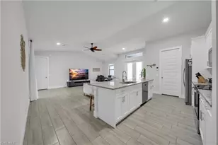 309 NE 15th Terrace, Cape Coral, FL 33909 - Photo 16