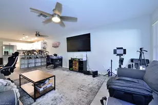 66 Emerald Woods Dr, Naples, FL 34108 - Photo 4