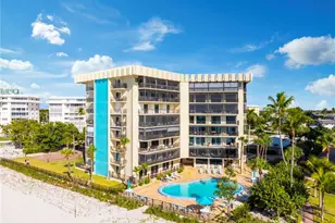 3399 Gulf Shore Blvd N, Naples, FL 34103 - Photo 44